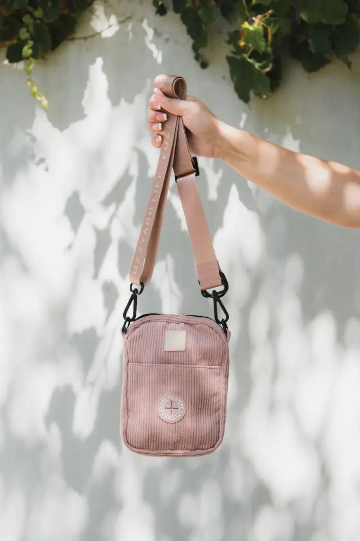 FuzzYard Life Cross Body Bag - Soft Blush